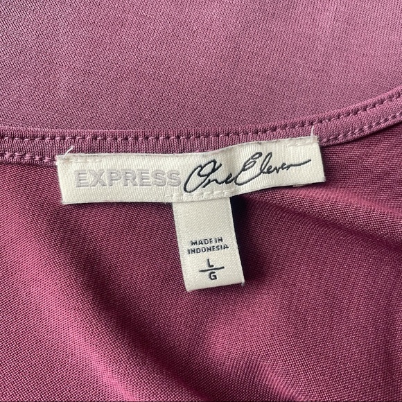 Express Top - Picture 4 of 7